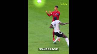 Players Fake Plays  Ronaldinho ☠️ [upl. by Ahsinet]