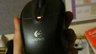 Logitech V220 Cordless Optical Mouse battery low indicator [upl. by Essam16]