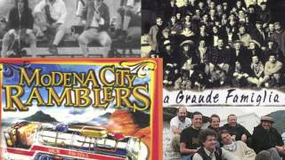 Modena City Ramblers Macondo express  La Locomotiva live 2004 [upl. by Eelyam677]