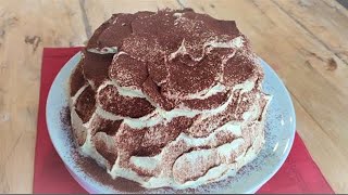 MAXI ZUCCOTTO CHANTILLY DI PANDORO Pandoro fai la torta Chantilly [upl. by Anayek464]