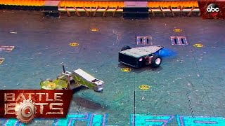 BattleBots Fight of the Week Free Shipping vs Gigabyte  from World Championship VII [upl. by Maurene525]