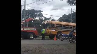 Un video de la secuencia del accidente en Ticuantepe nicaragua [upl. by Terza]