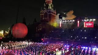 1812 overture live at red square Moscow with cannons [upl. by Siramay265]