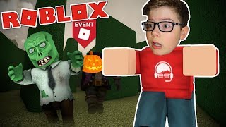 Trapped with MONSTERS in the Hallows Eve MAZE  Roblox [upl. by Waers640]