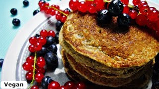 Rezept Pancakes mit Haferflocken und Banane  5 Minuten Rezept  Vegan [upl. by Ilojne]