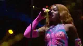 Azealia Banks  Yung Rapunxel Live  at Reading Festival 2013 [upl. by Kowtko]