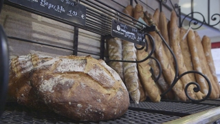 Le succès de la boulangerie française [upl. by Shore]