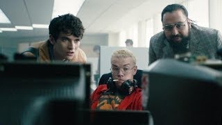 ¿Cuántos finales tiene Black Mirror Bandersnatch [upl. by Ginni]