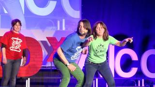 ¿Qué es el teatro de improvisación  Teatre Circ  TEDxAlcoi [upl. by Suivatra]