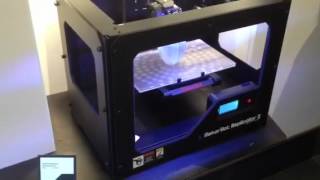 MakerBot Replicator 2 Prints Vase [upl. by Ellennad]