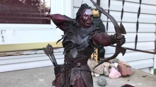 Weta Workshops Lurtz at Amon Hen Statue Review [upl. by Acysej]