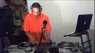 DJ McCoY Cutting UP LIVE [upl. by Eenobe]