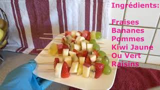 Comment préparer des brochettes de fruits rapide [upl. by Gillett670]