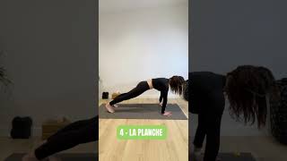 5 postures de yoga pour un ventre plat [upl. by Dotti]