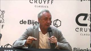 Johan Cruijff meet amp greet en signeersessie  de Bijenkorf Amsterdam [upl. by Ahcsrop]