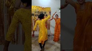 Ye raja hamke Banaras ghumeda dance luckyradha dance shorts [upl. by Hterag]