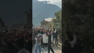 Protest against mudrer in sonamarg apco company by apco company worker khellani [upl. by Enaerb740]