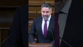 Abascal reprocha a Sánchez el escándalo de su hermano quotTiene sueldo público sin ir al trabajoquot [upl. by Airetak]