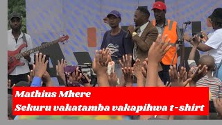 Mathius Mhere  Live performing in Chitungwiza sekuru vakatamba kuti vapihwe tshirt 👕 ne cap🧢🤣😂😂😂 [upl. by Hsotnas]