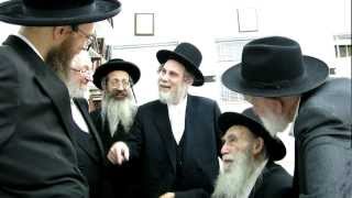 senior Satmar Talmud Chacham telling Sipurei Tzadikim from before Holocaust in Miami [upl. by Niatsirt]