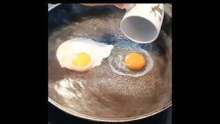 Frayed egg in water 💦shortsfeed food viral [upl. by Melli]