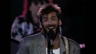 Kenny Loggins  Danger Zone  Footloose Live 1986 [upl. by Nivert623]