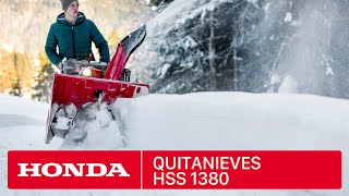 Quitanieves de dos etapas Honda HSS 1380 [upl. by Dnyletak]