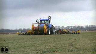 wwwtrekkertrekkernl  Sleepslangen met Loonbedrijf Kasteel Meeuwen  New Holland T7030  VMR [upl. by Guimond]