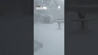 Thundersnow Heavy LakeEffect Snow and High Winds Pummel Western New York [upl. by Anitsuga]