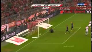 Bayern de Munique 2 x 0 São Paulo melhores momentos 31 07 2013 [upl. by Gnilyarg]