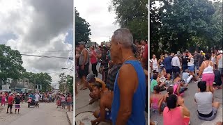 PROTESTA de Ancianos en LA HABANA 👉 El Pueblo quiere ser LIBRE en 2024 Ultimas Noticias de Cuba Hoy [upl. by Wileen]