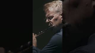 Debussy Syrinx  John Thorne flute [upl. by Javler]