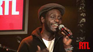 Corneille  Parce quon vient de loin en live dans le Grand Studio RTL  RTL  RTL [upl. by Tnirb]