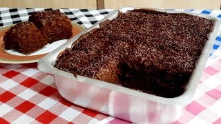 BOLO DE CHOCOLATE FOFINHO FEITO A MÃO COM COBERTURA DELICIOSA [upl. by Thema420]