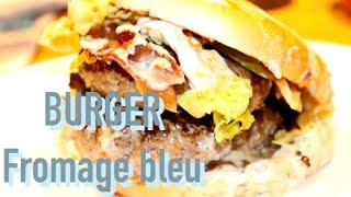 Burger à la sauce de fromage bleu  Recette  176 [upl. by Odrahcir]