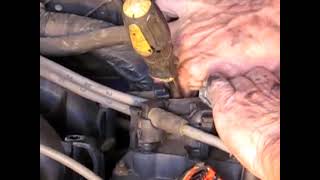 Mazda B4000 Ford Ranger DS valve cover gasket replaced [upl. by Brie162]