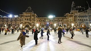 Moscou à Noël  ouverture de la grande patinoire de la place Rouge [upl. by Edra]