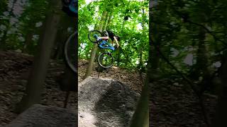 La trace dans le slip mtb velosef bikelife [upl. by Anaytat]