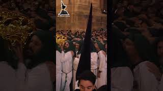 👆 VÍDEO COMPLETO ESPERANZA CURVA STRACHAN SEMANA SANTA MÁLAGA [upl. by Ahsinauq]