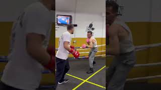 EL BOXEADOR SE METE CON EL ENTRENADOR🥊😡⚔️boxeo sparring venganza provocacion boxeador fyp [upl. by Irrol168]