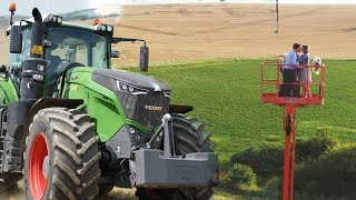 Lohnunternehmen Reiff Heiratsantrag mit 476 PS 1046 Vario  Fendt Werk [upl. by Idyh202]