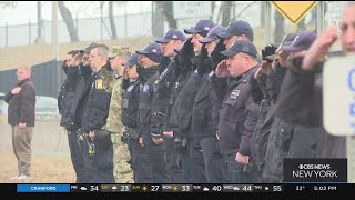 New Yorkers Officers amp More Pay Respect To Fallen NYPD Det Jason Rivera [upl. by Sucirdor]