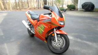 1995 Suzuki RF600R walkaround [upl. by Comethuauc]