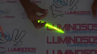 Cómo funcionan las pulseras luminosas o pulseras fluorescentes [upl. by Kayne]