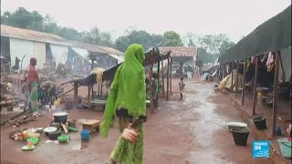 Centrafrique  lÉvéché de Bangassou a recueilli 2000 musulmans menacés par les milices chrétiennes [upl. by Carolyne]