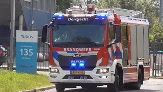 tankautospuit brandweer Dordrechtleerpark 186631 met spoed naar een scheepsbrand in Dordrecht [upl. by Yrred]