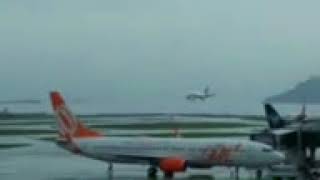 Avião arremete no Aeroporto Santos Dumont em dia de chuva a [upl. by Nylzaj]