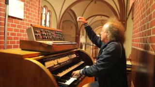 Józef Skrzek plays Minimoog and church organ again [upl. by Baelbeer]