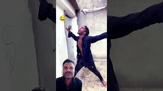 Mohabbat ya baarish 🤣🤣🤣🤣 comedy funny dance surajroxfunnyvibeo [upl. by Yessej]