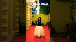 Diye jal uthte hai🪔dance tanishkatiwarishortsyoutubeshorts viralvideo dancevideo [upl. by Glanville]